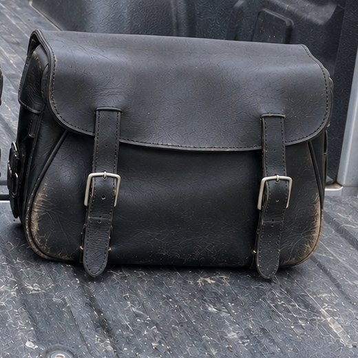 Leather saddlebag